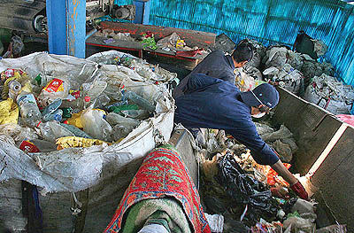 دفن غیراصولی در 57‌درصد زباله‌گاه‌های خراسان