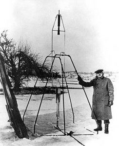 آزمایش موفقیت‌‌آمیز نخستین موشک با سوخت مایع