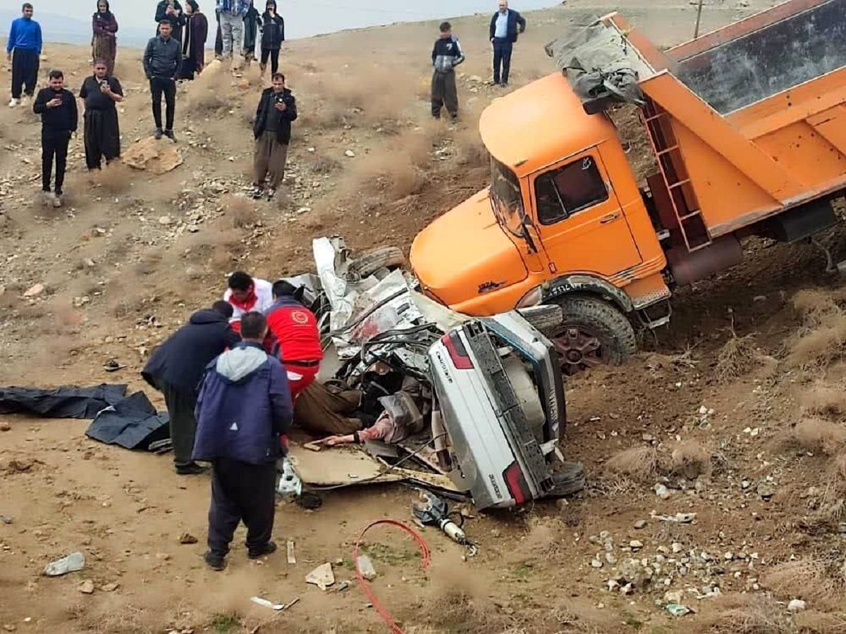 تصادف مرگبار اتوبوس و نیسان در ارومیه/ چند نفر کشته شدند؟