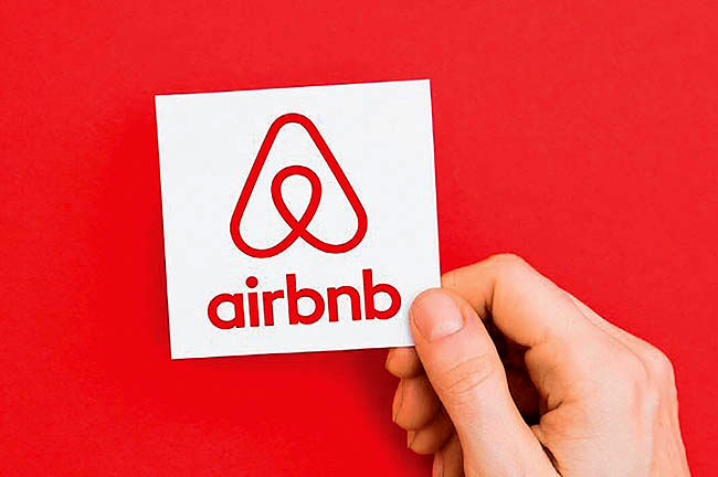 اخراج ۲۵ درصد کارمندان Airbnb