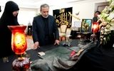 جزئیاتی  از دیدار عراقچی با خانواده سرداران حاجی زاده و سلامی/  خون فرماندهان شهید، مسیر عزت ایران را هموار خواهد ساخت