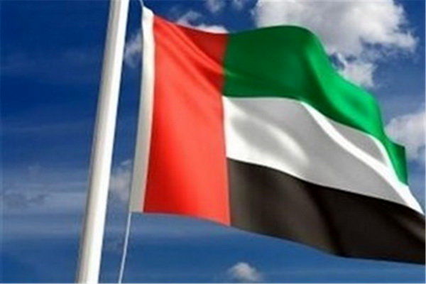 کشتی نفتی امارات در بندر النشیمة یمن منفجر شد