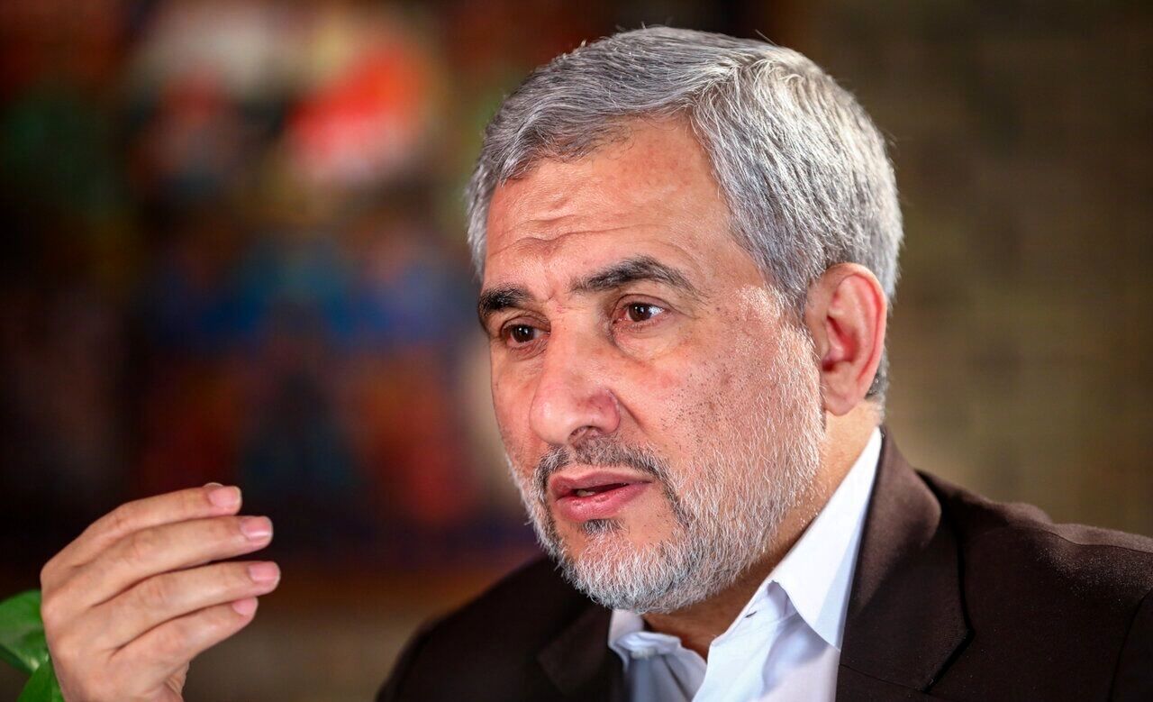 معاون رئیس جمهور: اگر به دنبال منافع شخصی باشیم بدنام میشویم