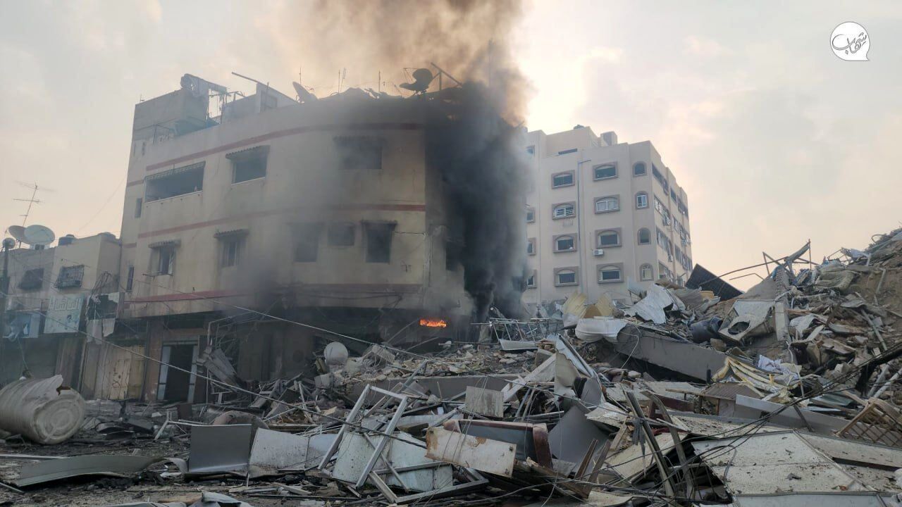 آنروا زیر بمباران اسرائیل / تخریب گسترده تاسیسات این سازمان در غزه