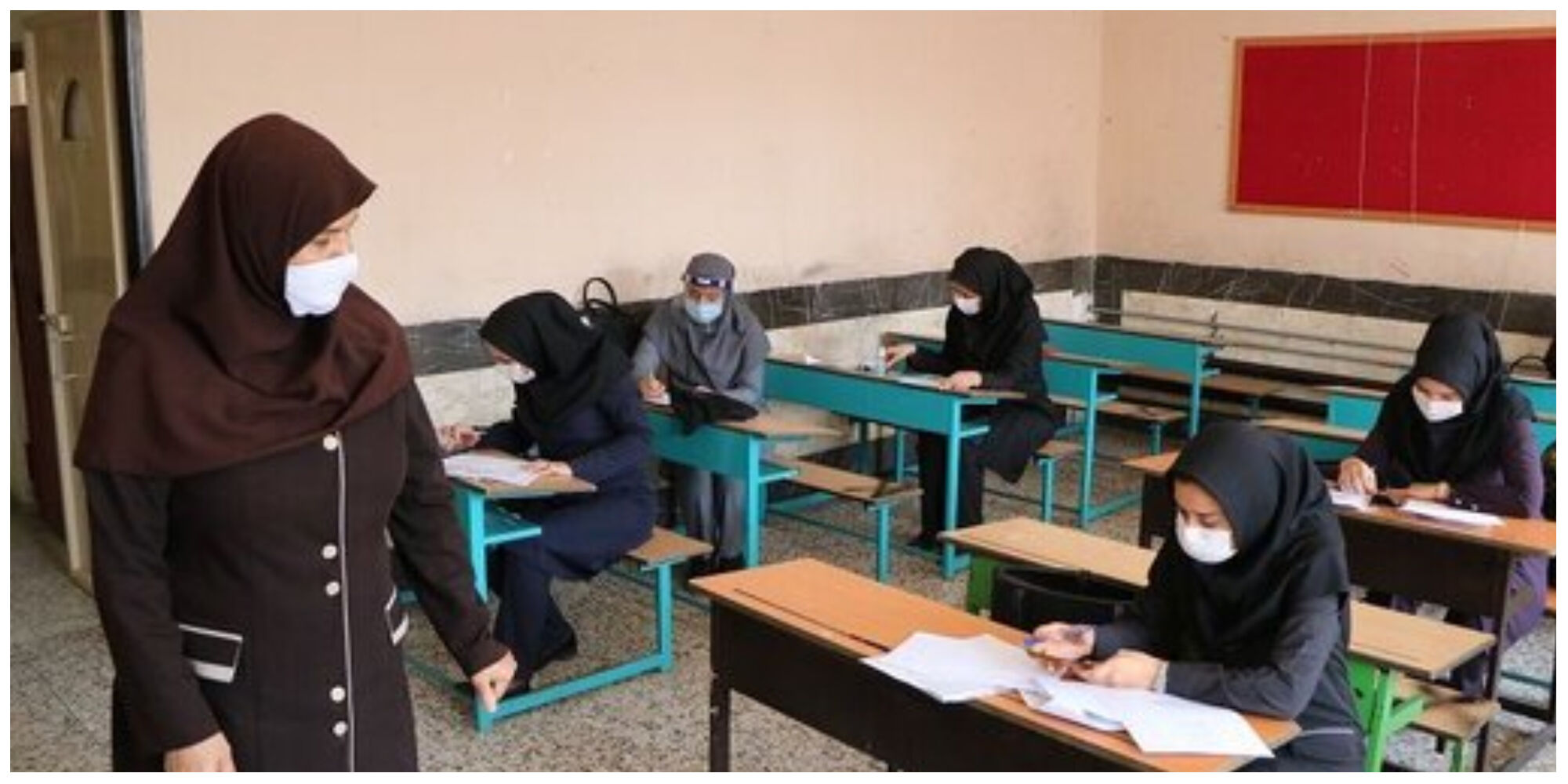نامه رییس کمیسیون آموزش و تحقیقات مجلس به مخبر درباره کمبود معلم