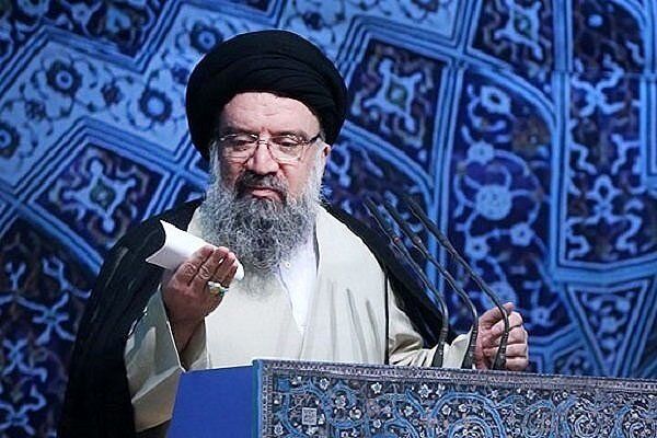 شروط امام جمعه تهران برای رابطه با آمریکا/ تمام تحریم‌ها باید لغو شود