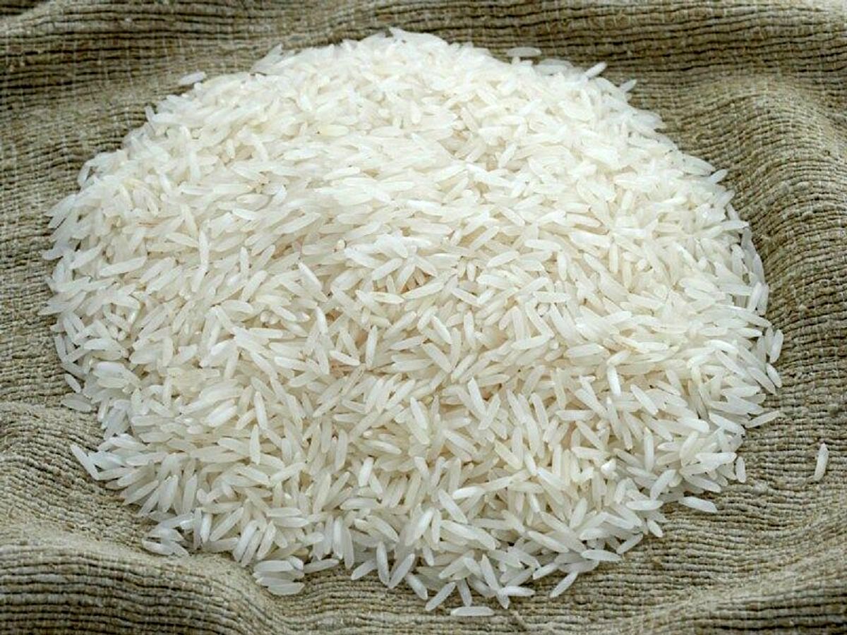 کاهش قیمت برنج ایرانی در بازار / قیمت شکر در بازار ثبات ندارد