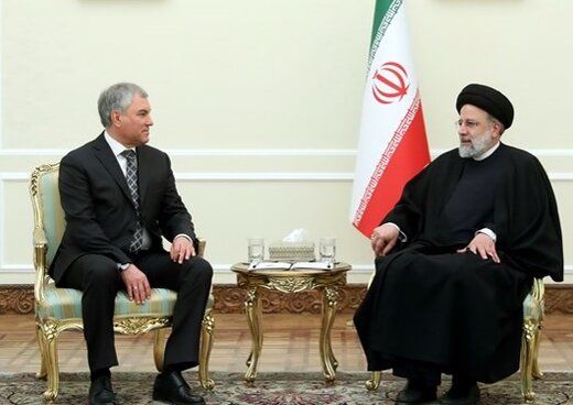 تاکید رئیسی بر عزم ایران برای «اجرای کامل» توافقات با کرملین در دیدار رئیس دومای روسیه