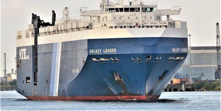فوری؛ انصار الله یمن کنترل یک کشتی اسرائیلی را در دست گرفت