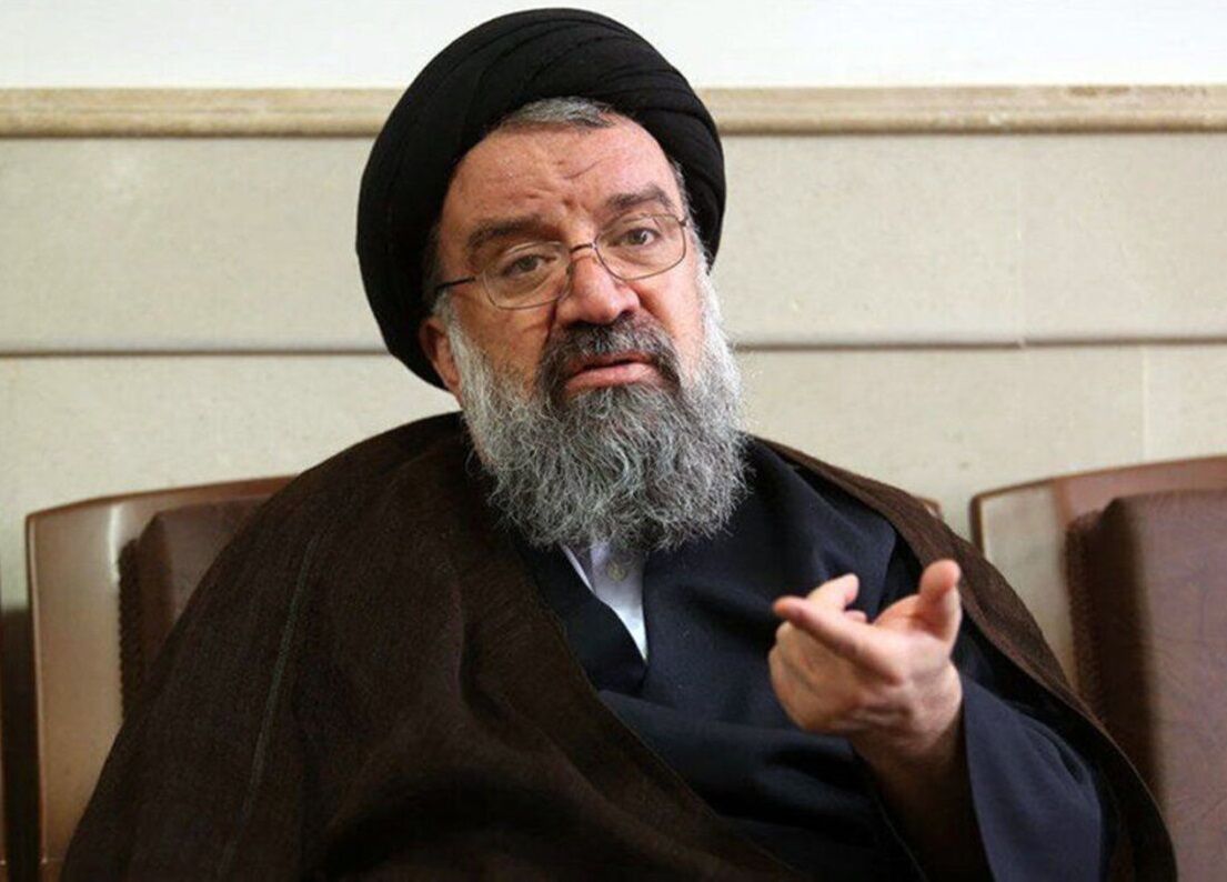 احمد خاتمی: حجاب مانند سایر قوانین الزام آور است/ کسی از زور سخن نمی‌گوید
