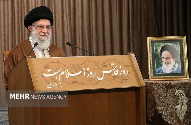 سخنرانی تلویزیونی رهبر معظم انقلاب آغاز شد