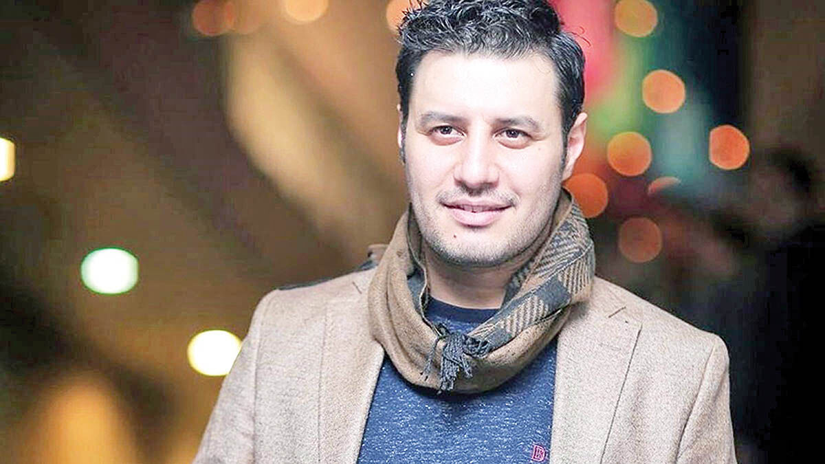 آثار جواد عزتی روی آنتن شبکه نمایش