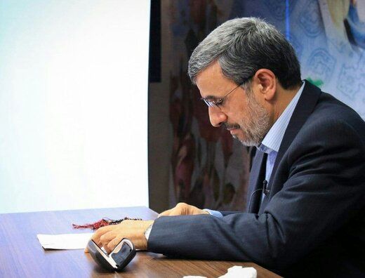 انتقاد تند احمدی نژاد از حمایت برخی از طالبان