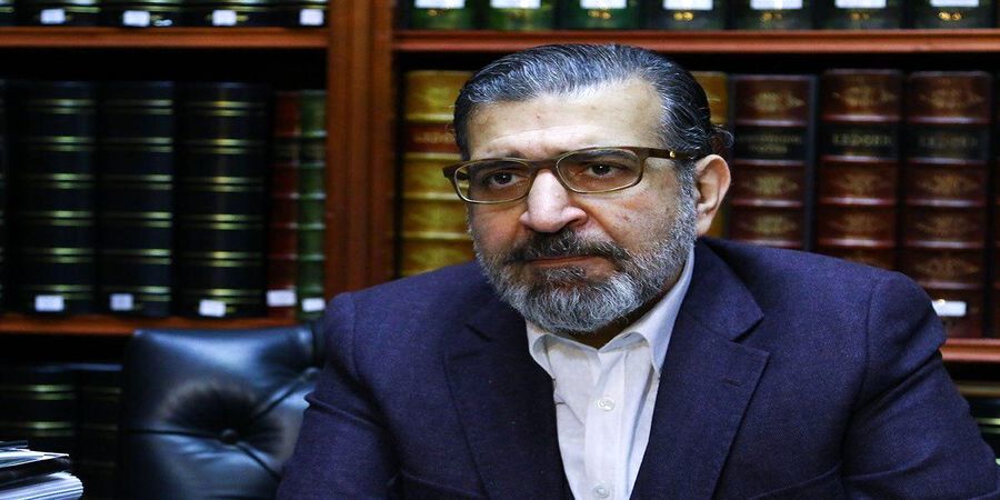 درخواست صادق خرازی برای محاکمه احمدی نژاد و روحانی
