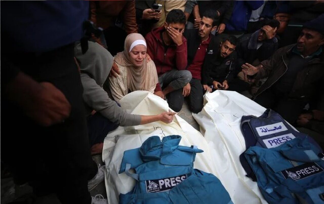 شهادت ۲ خبرنگار فلسطینی در بمباران خانه‌شان در غزه