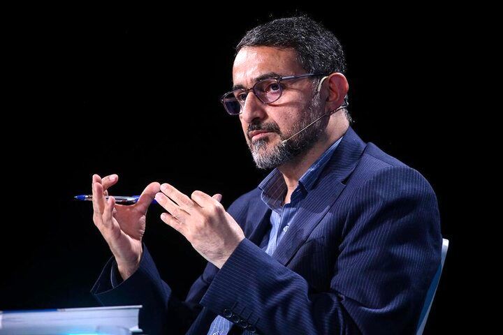 روایت نماینده تهران از تلاش ذوالنوری در مجلس برای کارت زرد دادن به پزشکیان/ جامعه را بیخ گوش موساد و MI6 وارد فاز جدیدی از اختلافات داخلی می‌کند