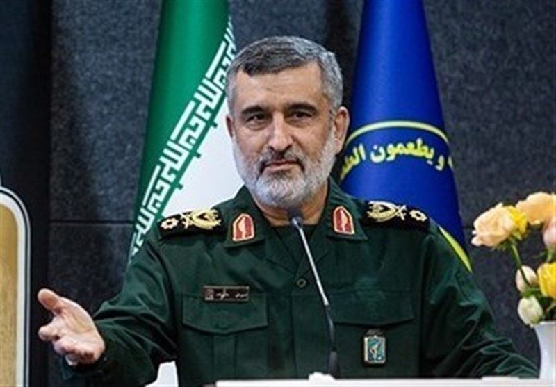 سردار حاجی‌زاده: قادر به شلیک همزمان ۶۰ پهپاد هستیم
