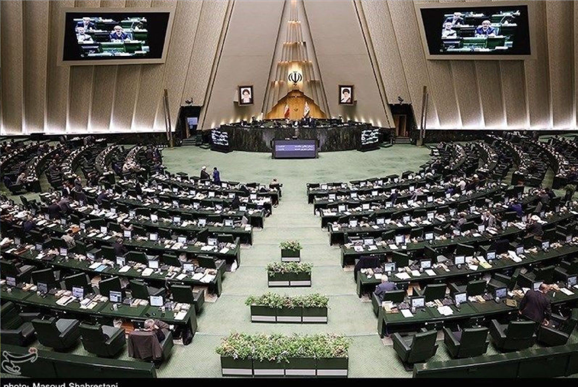 حمایت تمام قد مجلس از تصمیمات نیروهای مسلح در پاسخ به اسرائیل