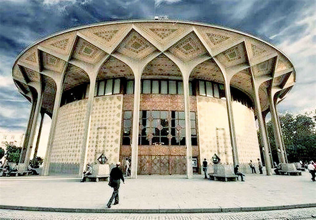 مخالفت اداره‌کل هنرهای نمایشی با ادامه تعطیلی تئاتر