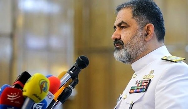 دریادار ایرانی: مردم ایران اجازه ذره‌ای شیطنت به دشمن را نمی‌دهند