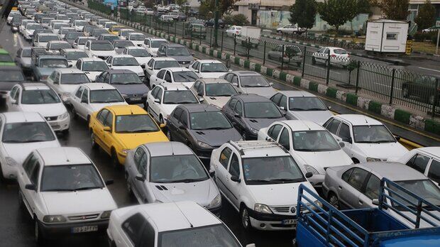ترافیک سنگین در آزادراه کرج-تهران