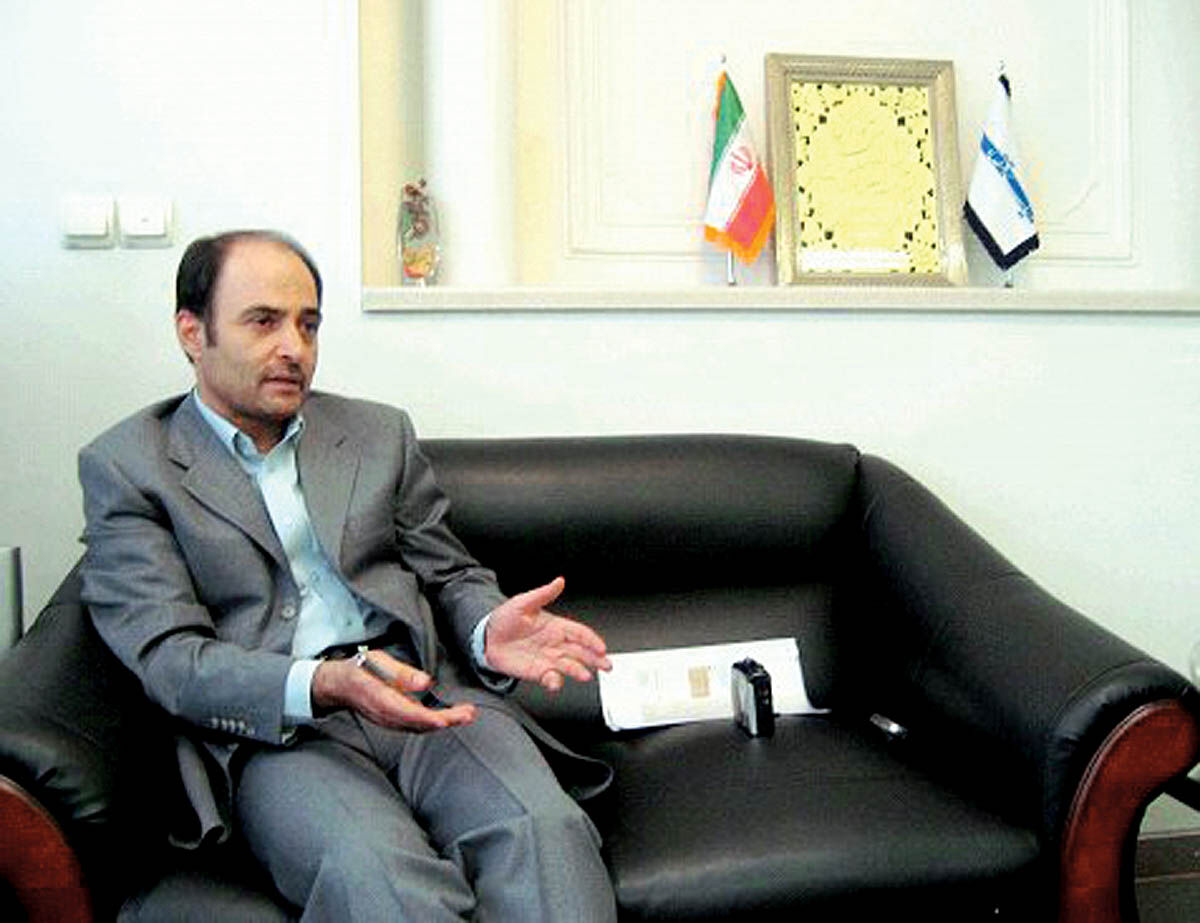 فرمان مقام معظم رهبری را باید مانند سربازان اجرا کنیم