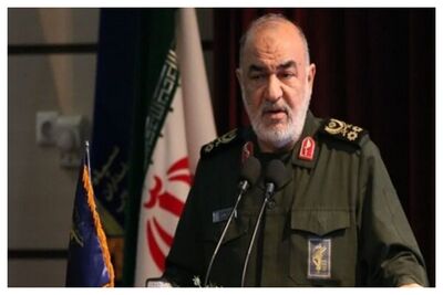 سردار سلامی: ما از جنگ ابداً نگران نیستیم