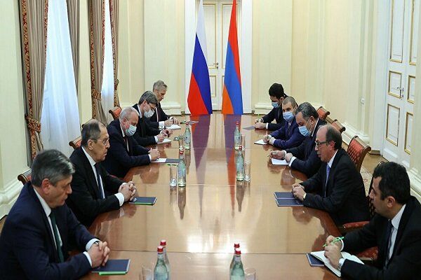 دیدار وزیران خارجه روسیه و ارمنستان درباره قره باغ