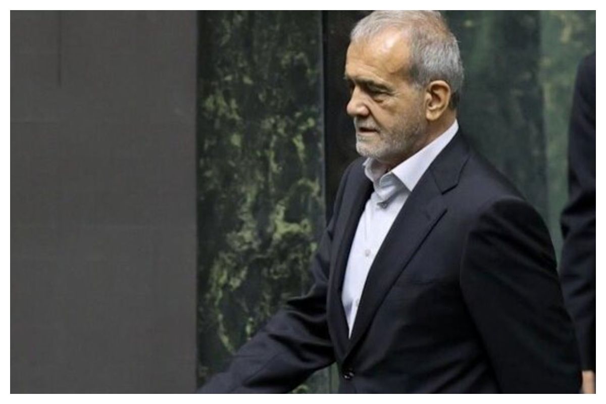 حضور پزشکیان در یکی از بزرگ‌ترین مساجد عمان