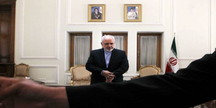 شوک شورای نگهبان به علی لاریجانی و جهانگیری/احمدی نژاد رد شد