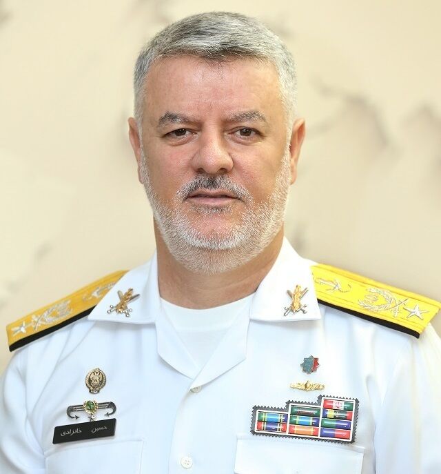 دریادار خانزادی به سمت دستیار فرمانده کل ارتش منصوب شد