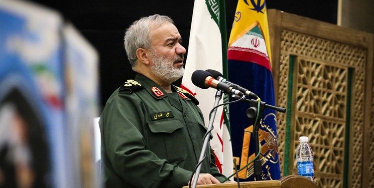 سردار فدوی: اگر بخواهیم با فرمول‌ دشمن مشکل کشور را رفع کنیم ایران سربلند نمی‌شود