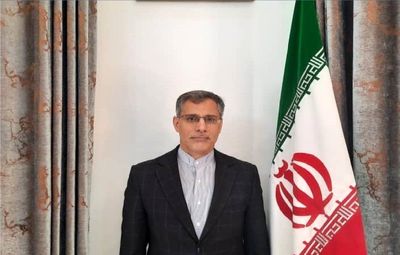 تقدیم رونوشت استوارنامه سفیر جدید ایران در کنیا