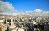 نمایی از خیابان «عباس‌آباد» تهران در سال ۱۳۵۸+ عکس