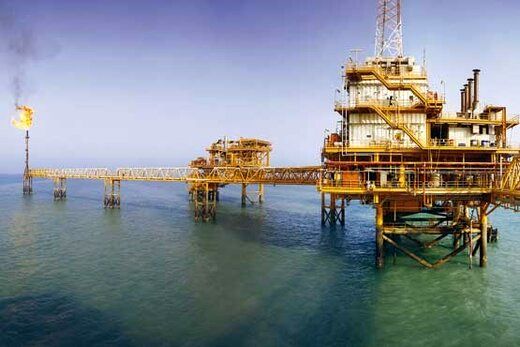 خبر بلومبرگ از خیز ایران برای افزایش عرضه نفت به بازار