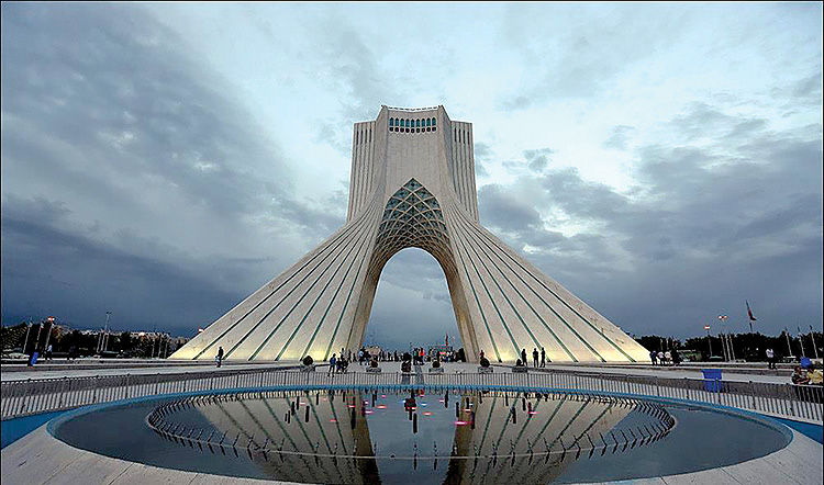 تهران وارد تقویم می‌شود