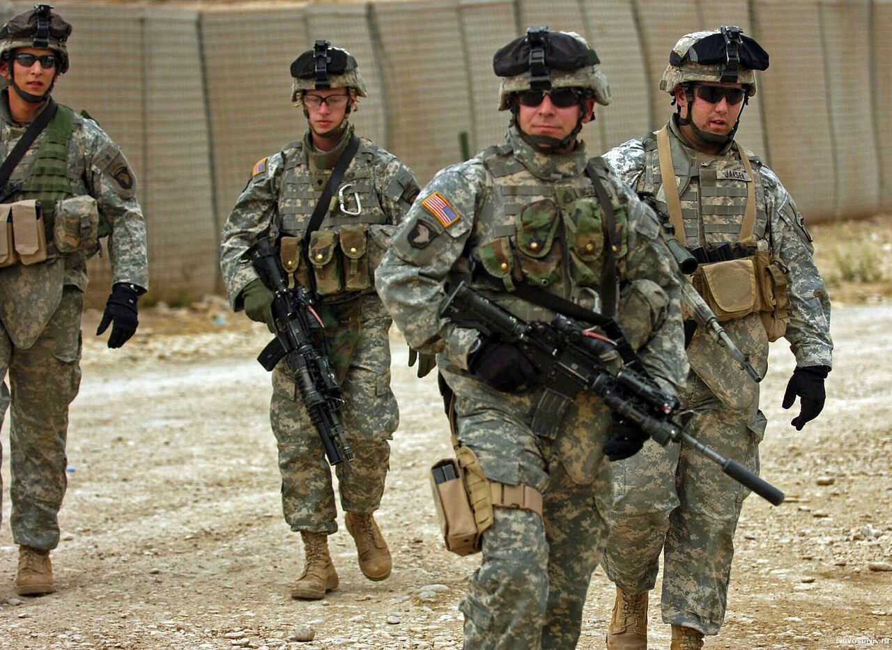 یک منبع عراقی: آمریکا از تحرکات داعش در عراق چشم پوشی می‌کند