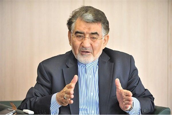 دستمان بسته نیست/ اجازه نمی‌دهیم که نفت کسی فروش برود اگر...