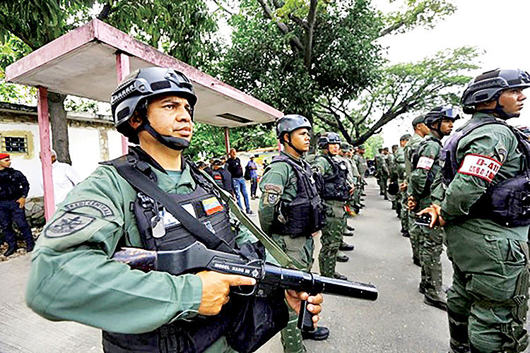 استراتژی دفاع خیابانی کاراکاس