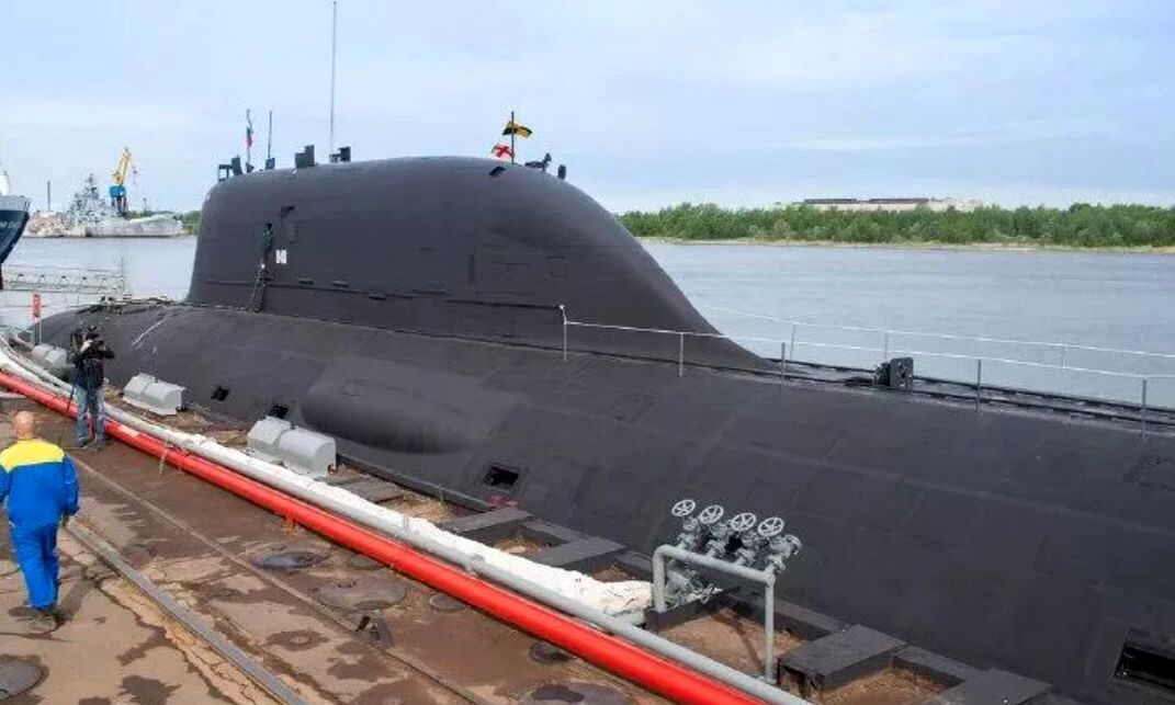 پیشرفته ترین زیردریایی هسته ای روسیه وارد آب ها شد / مأموریت مهم آن چیست؟