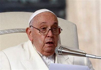 پاپ اعتراف کرد / رهبر کاتولیک‌های جهان به چه بیماری مبتلاست؟