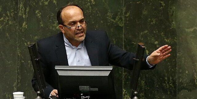 نماینده مخالف بودجه 1400: لایحه بودجه ای مصوب کنیم که تامین کننده آرامش در کشور باشد