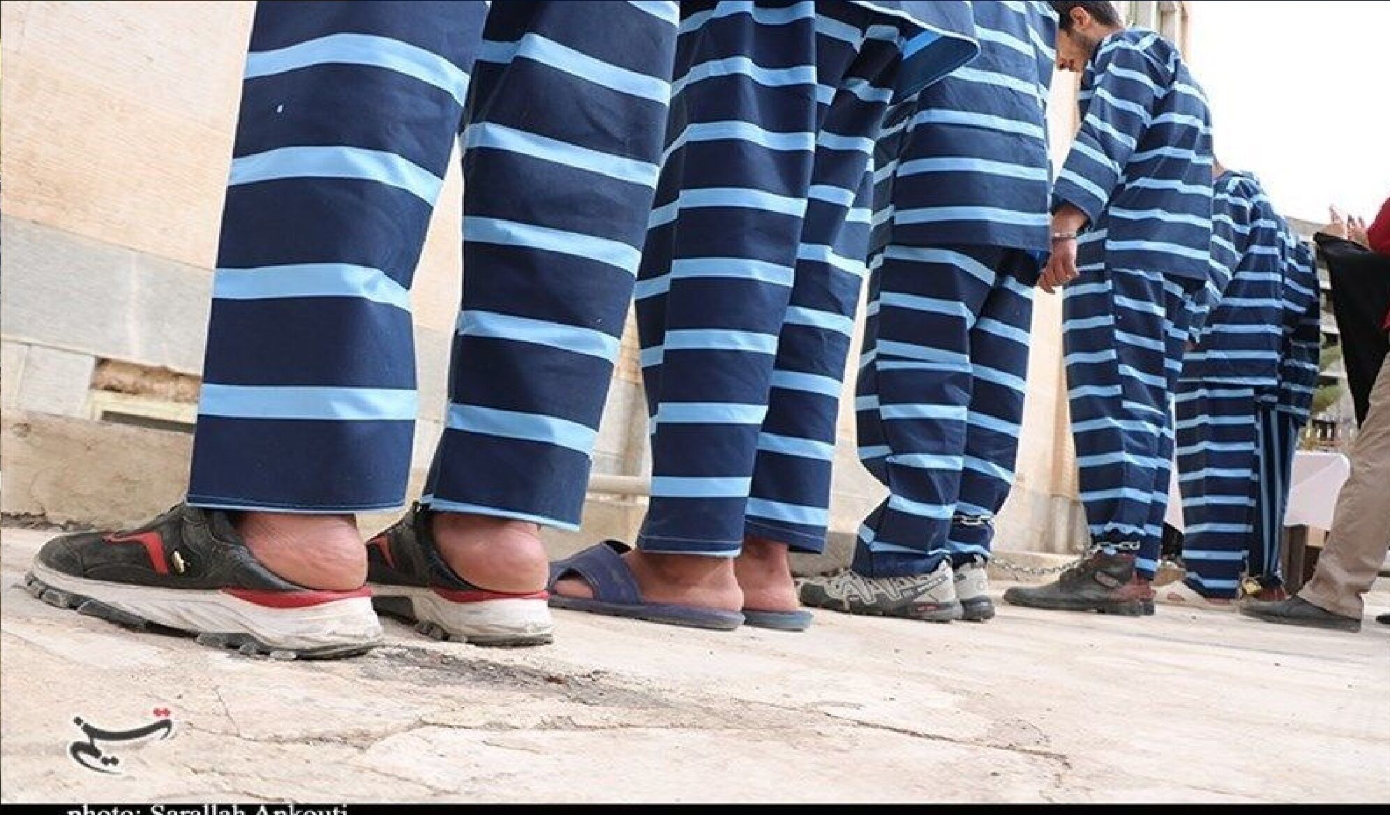 دستگیری ۲۱ تروریست و عناصر معاند در اصفهان /  ۵۵ بمب دست‌ساز کشف شد