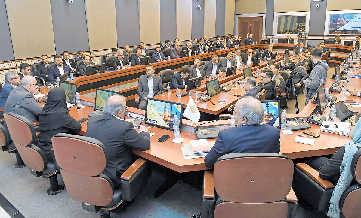 پنل‌های تخصصی ؛ روح سازنده پتروکم