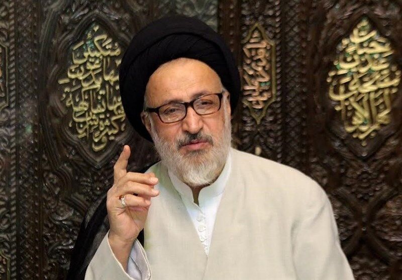 حجاب از واجبات دین اسلام است/ اگر  بانوان روسری را بر می‌دارند به خاطر لج بازی است