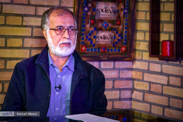 توصیه عطریانفر به قالیباف: هوش و حواس سیاسی خود را از نو وارسی کن / در این موقعیت نباید اظهارنظر شخصی کرد