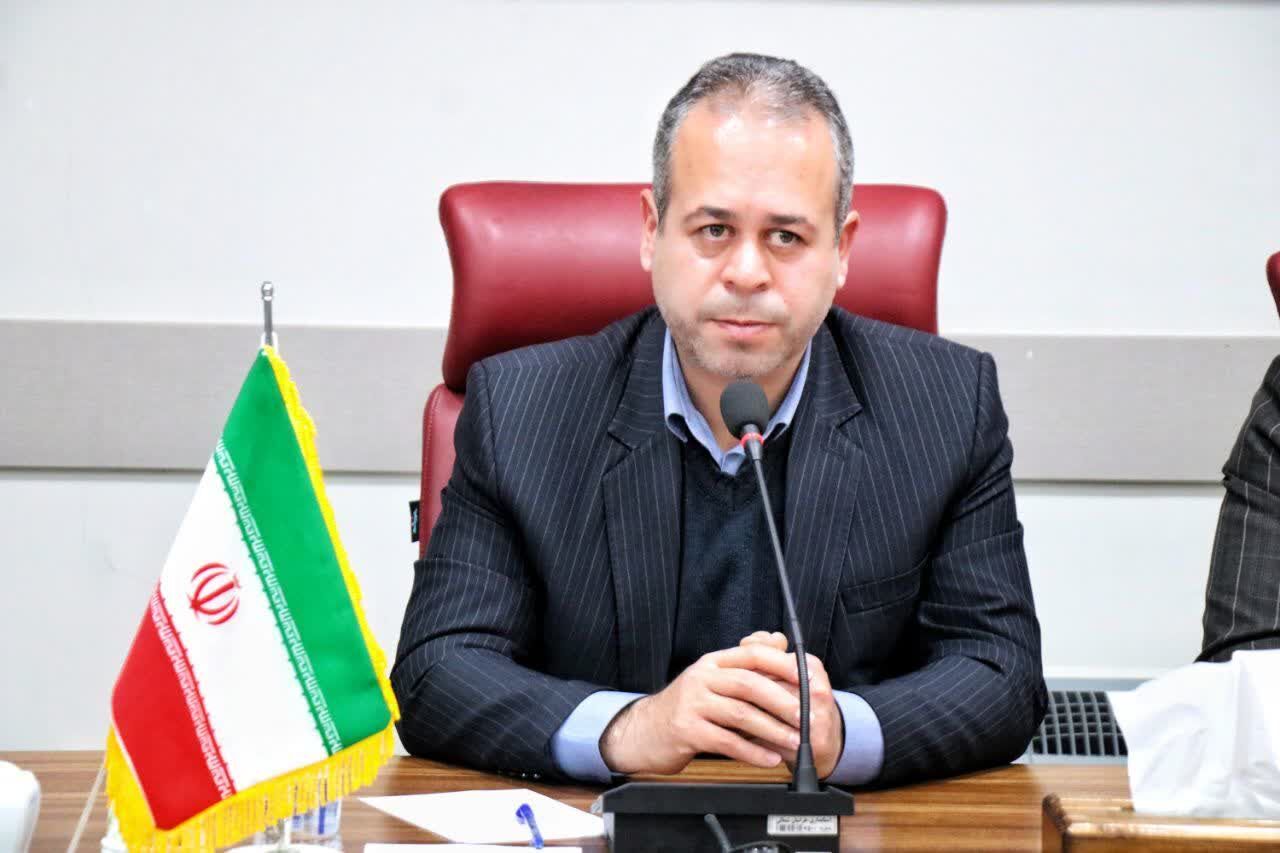 دستگاه های اجرایی برای حل آسیب های اجتماعی پیشقدم شوند
