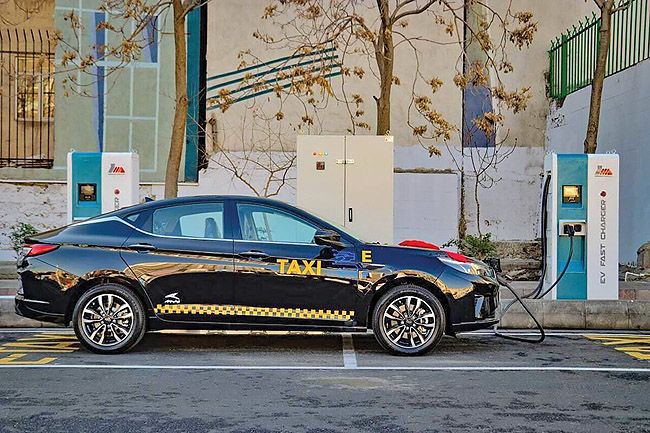 تاکسی‌های برقی اصفهان به ۵۰۰ دستگاه می‌رسد