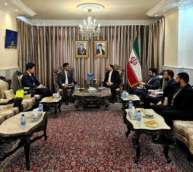 دیدار سفیر ایران با کاردار ژاپن
