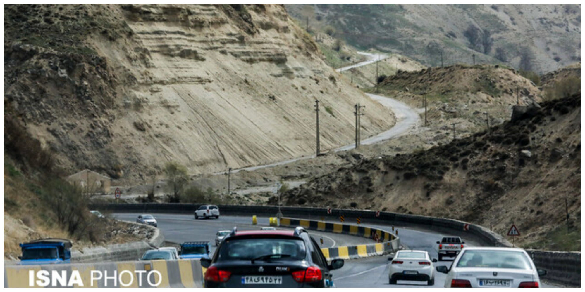 تداوم ترافیک سنگین در محورهای مواصلاتی تهران به سمت شمال